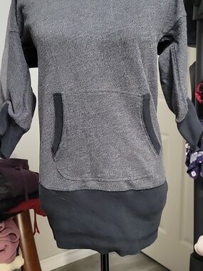 Anue By New Balance Size Small Hooded Pullover NWT